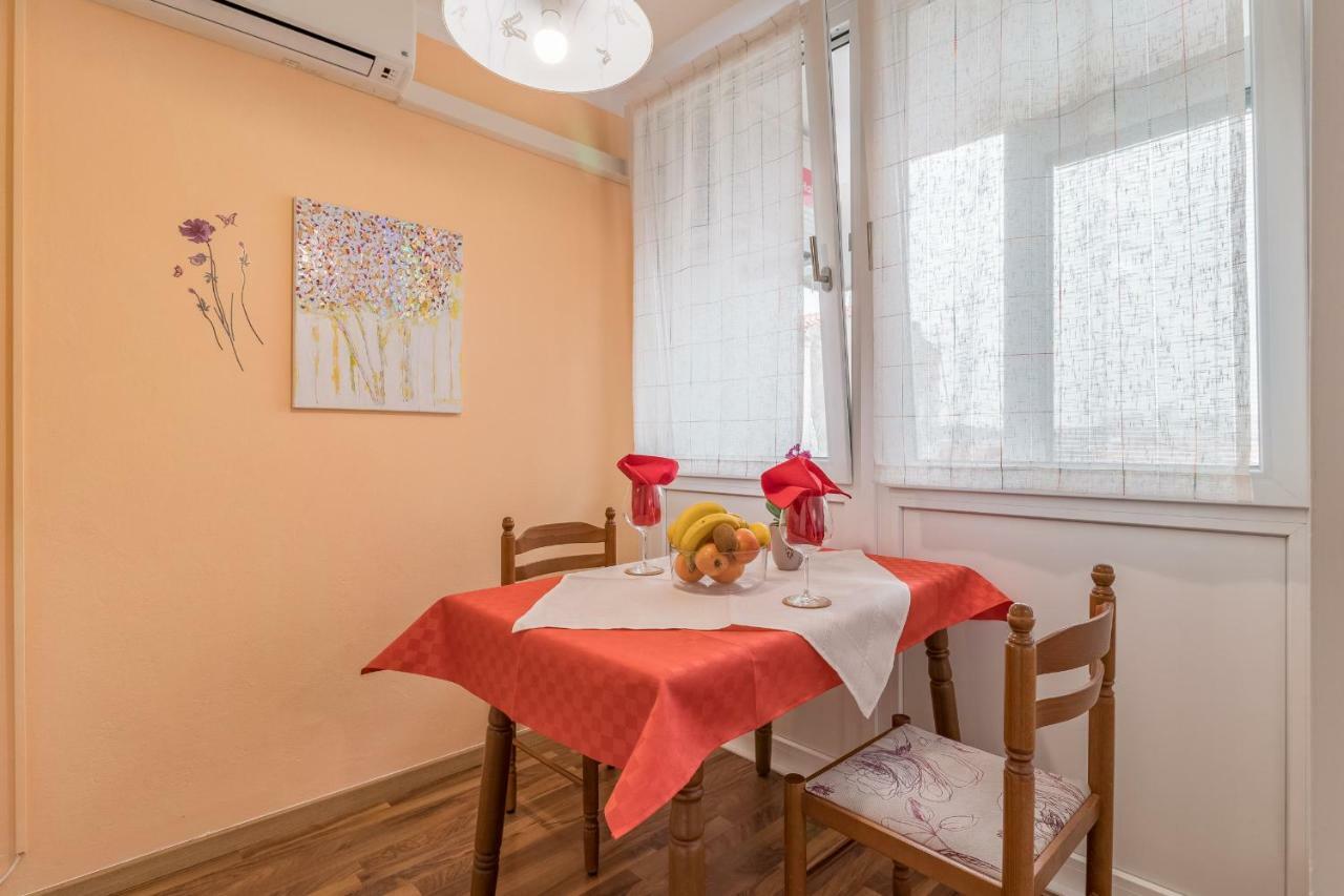 Cosy Apartment Zupanic Пула Екстер'єр фото